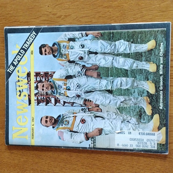 Vintage Newsweek Magazines 1967-1969 Lot/7 - Picture 2 of 16